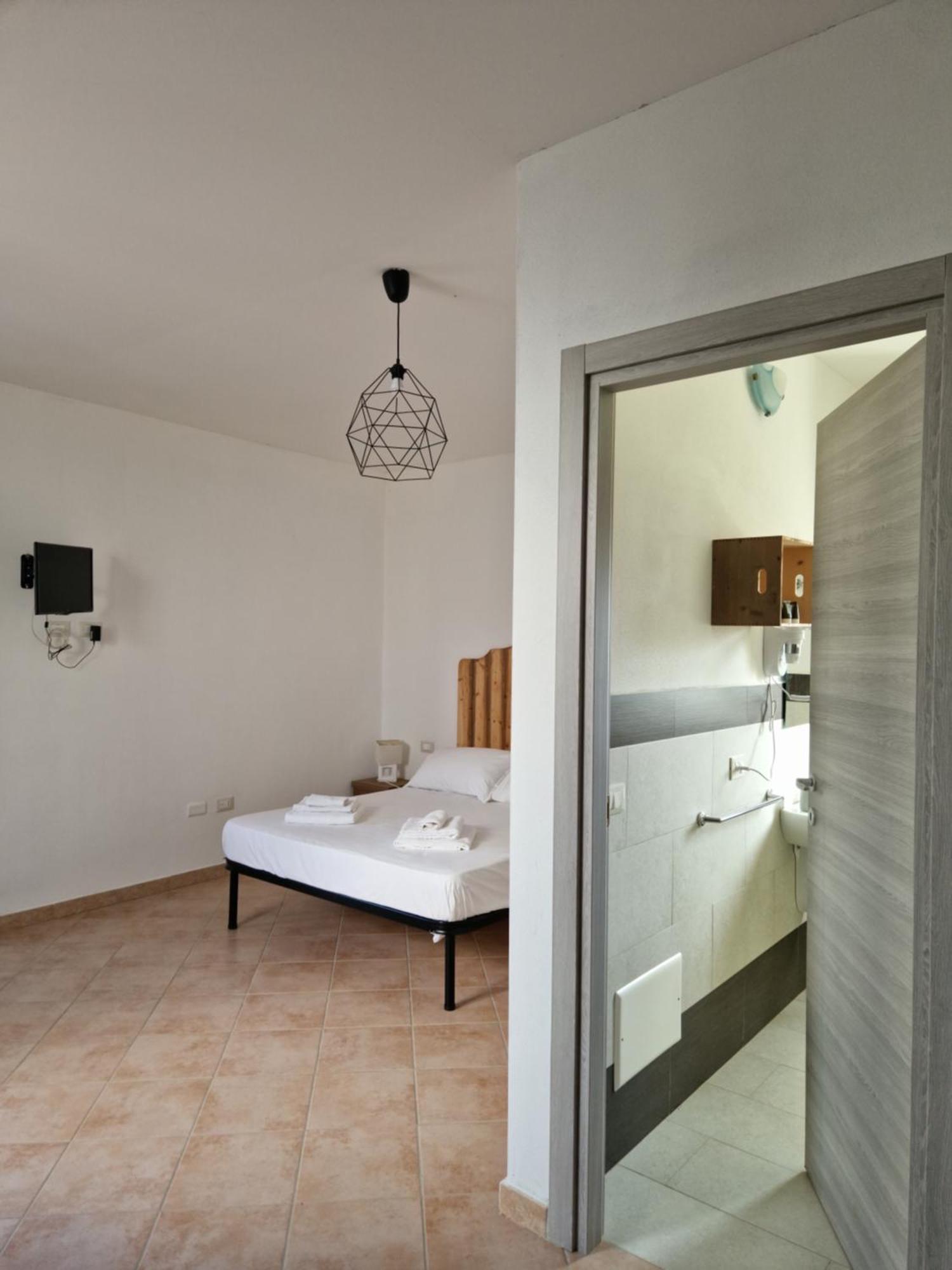 Tenute Delogu Wine Resort (Adults Only) Santa Maria la Palma Kültér fotó