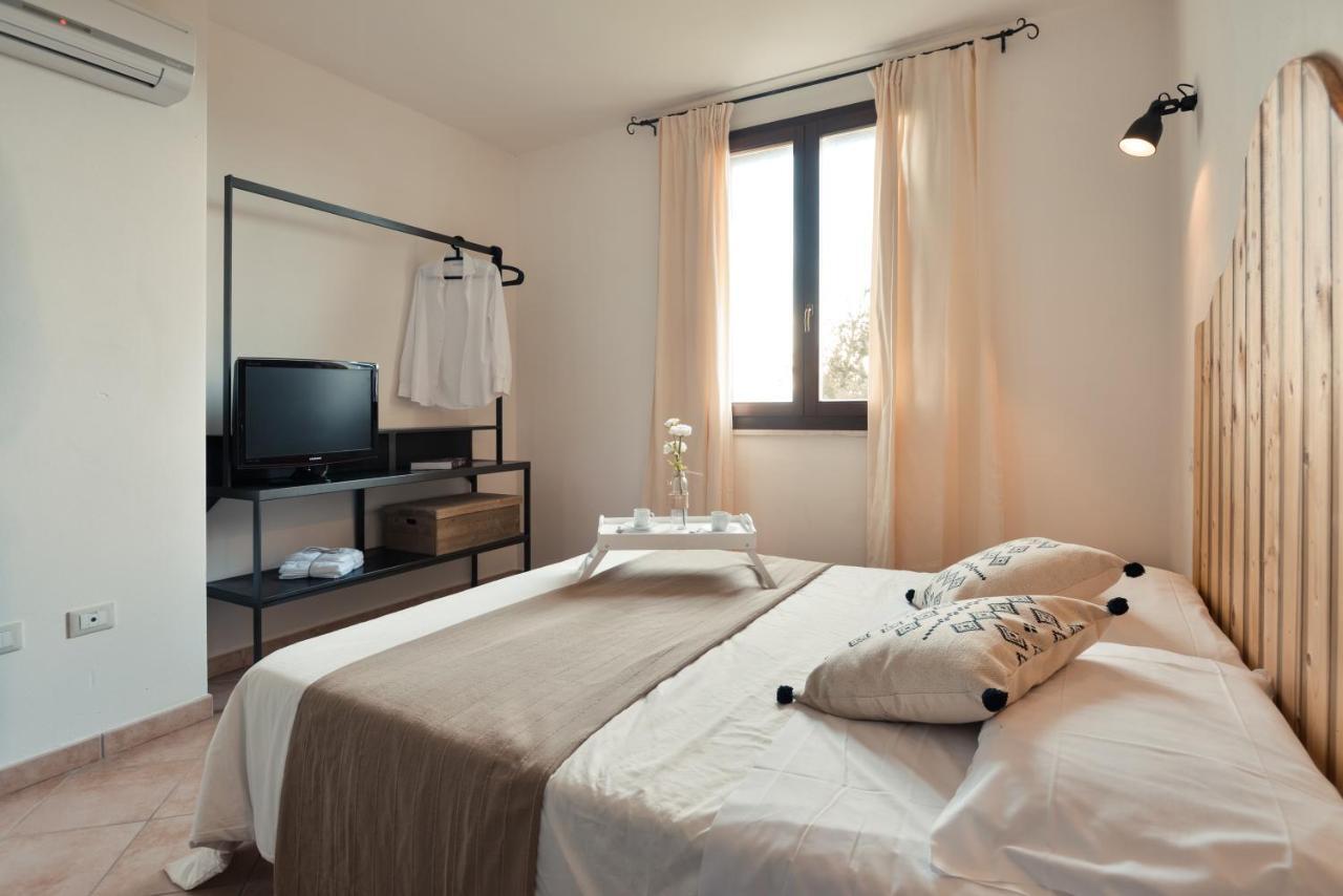 Tenute Delogu Wine Resort (Adults Only) Santa Maria la Palma Kültér fotó